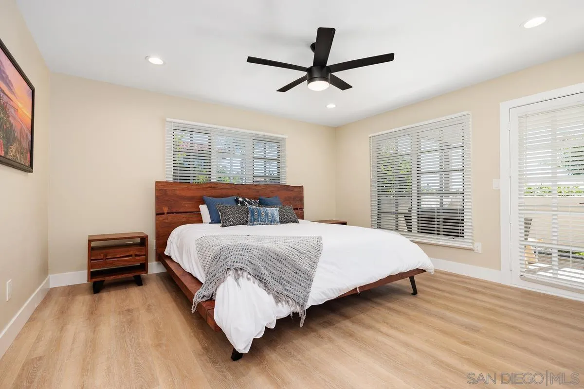 381 Playa Blanca Encinitas, CA 92024 - Photo 13 of 27