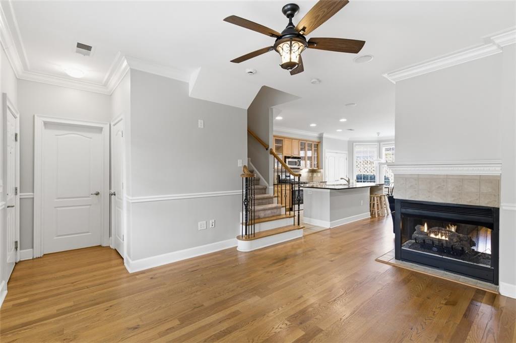 211 Merritts Avenue Northwest Atlanta, GA 30313 - Photo 4 of 43