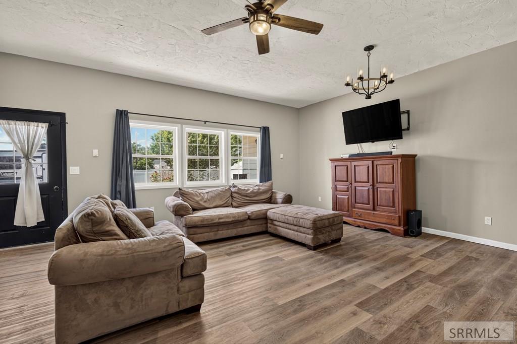 3974 East Wanda Ammon, ID 83406 - Photo 8 of 66 Living Room