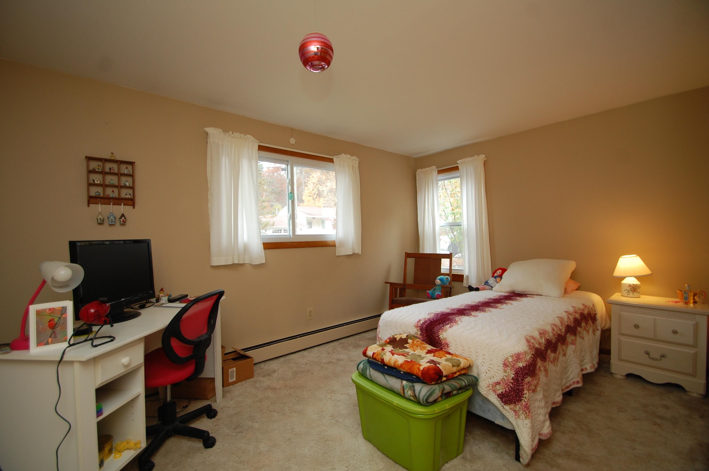 6 Deerhead Street Hooksett, NH 03106 - Photo 11 of 13