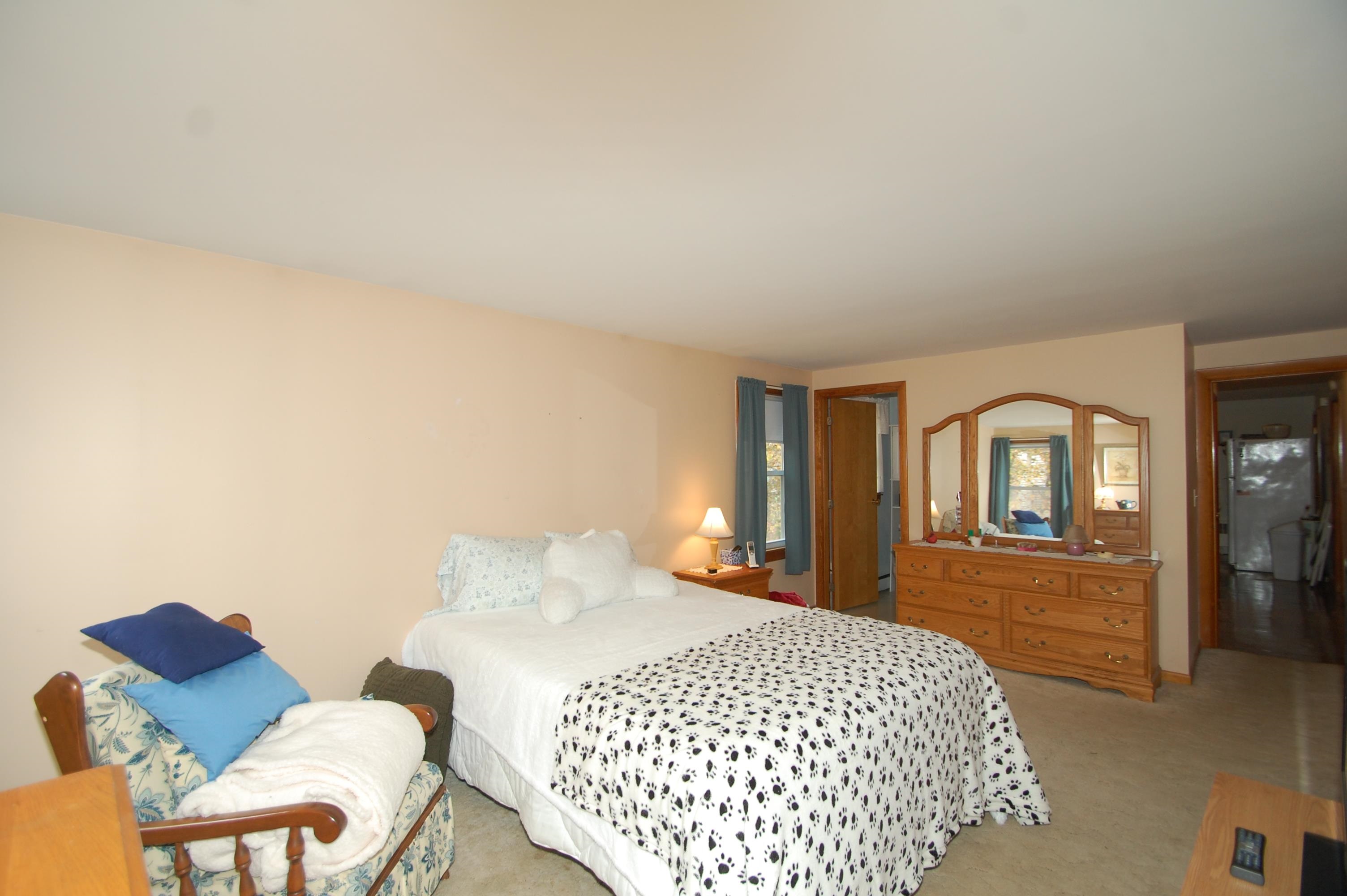 6 Deerhead Street Hooksett, NH 03106 - Photo 7 of 13