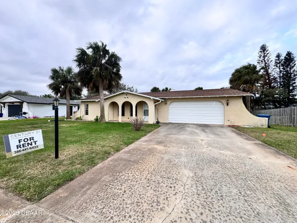 $2,500 | 6 Ocean Circle, Ormond Beach, FL 32176
