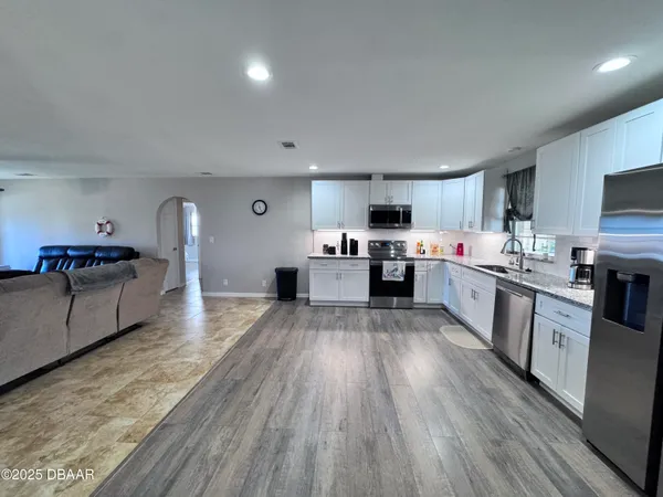 $2,500 | 6 Ocean Circle, Ormond Beach, FL 32176