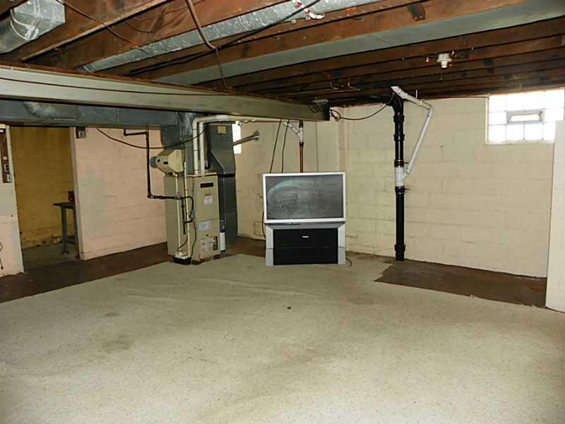 1207 Willowbrook Road New Castle, PA 16101 - Photo 14 of 19 Other. Basement