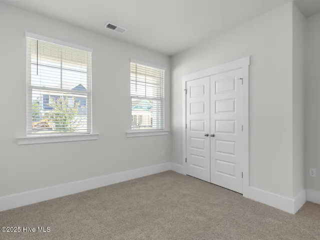 $349,999 | 314 Hammock Bay Way, Unit LOT 29, Hubert, NC 28539