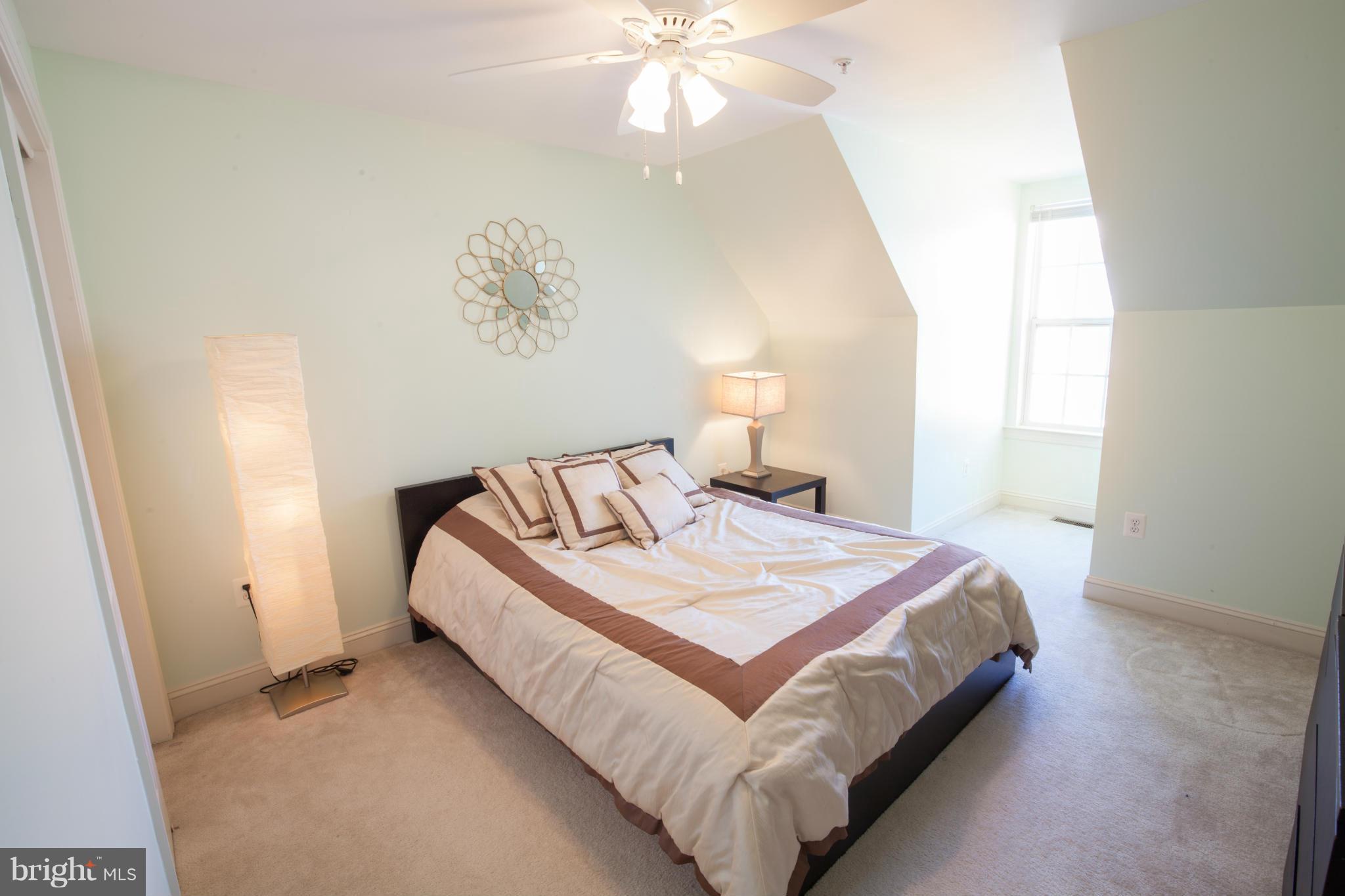 102 Bucksfield Road, Unit A Gaithersburg, MD 20878 - Photo 17 of 25 Bath