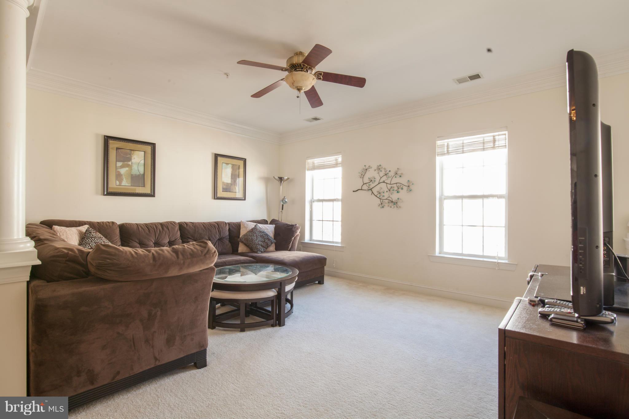102 Bucksfield Road, Unit A Gaithersburg, MD 20878 - Photo 3 of 25 Living Room