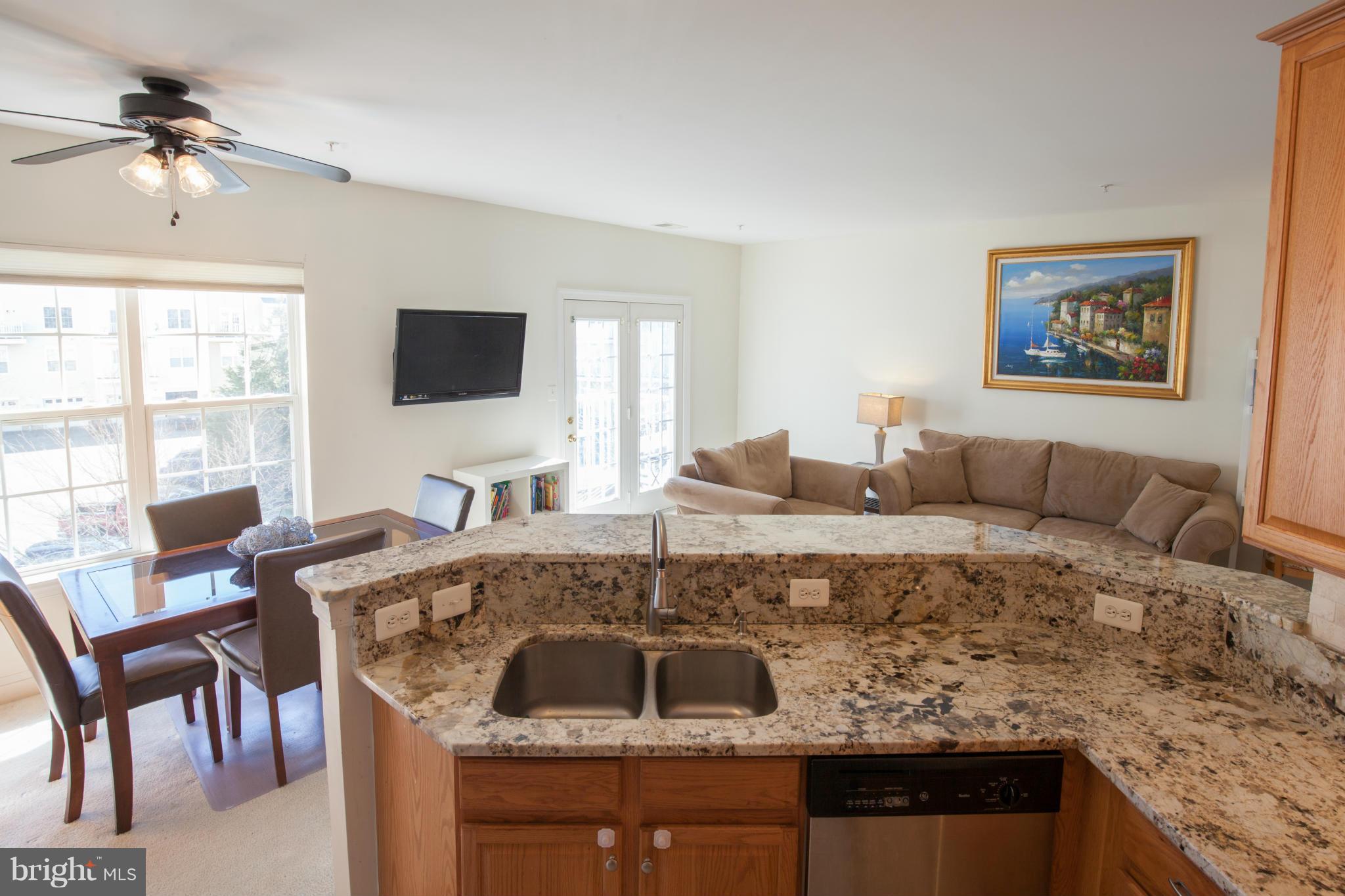 102 Bucksfield Road, Unit A Gaithersburg, MD 20878 - Photo 9 of 25 Kitchen