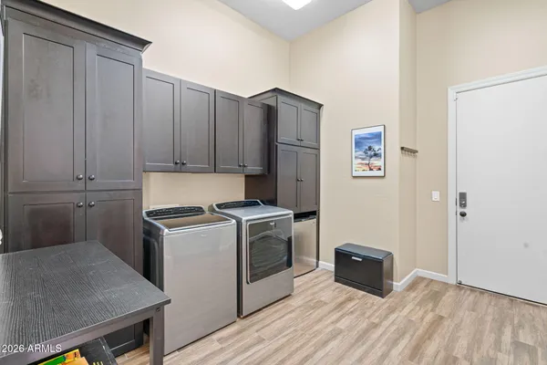 $1,650,000 | 2471 East Robin Court, Gilbert, AZ 85296