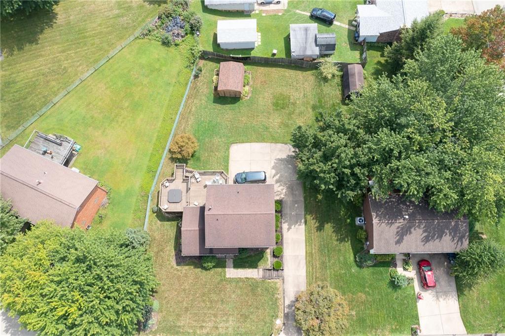 12 Dover Road Irwin, PA 15642 - Photo 3 of 25 Gallery Image 3