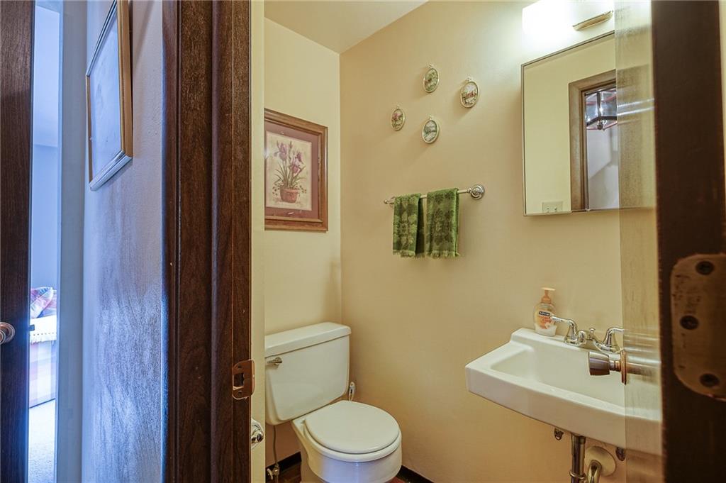 12 Dover Road Irwin, PA 15642 - Photo 9 of 25 Gallery Image 9