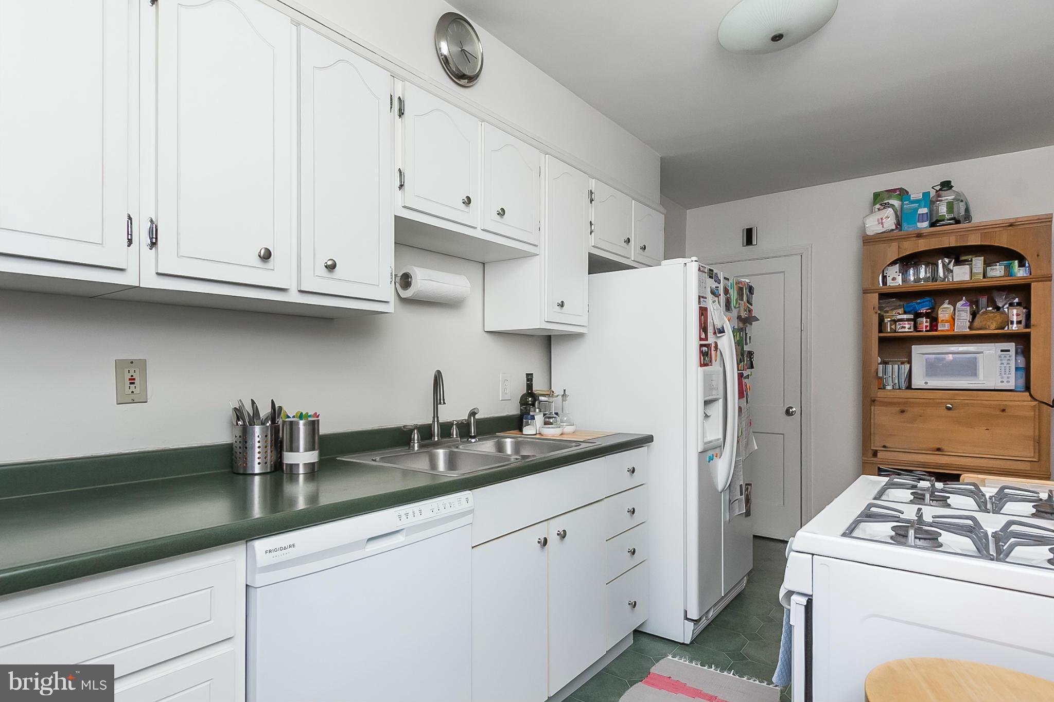 139 Stanmore Road Baltimore, MD 21212 - Photo 9 of 25 Kitchen