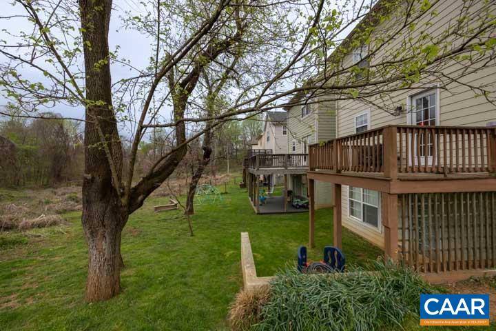 100 Roy's Place Charlottesville, VA 22902 - Photo 6 of 29 a view of a yard in front of house