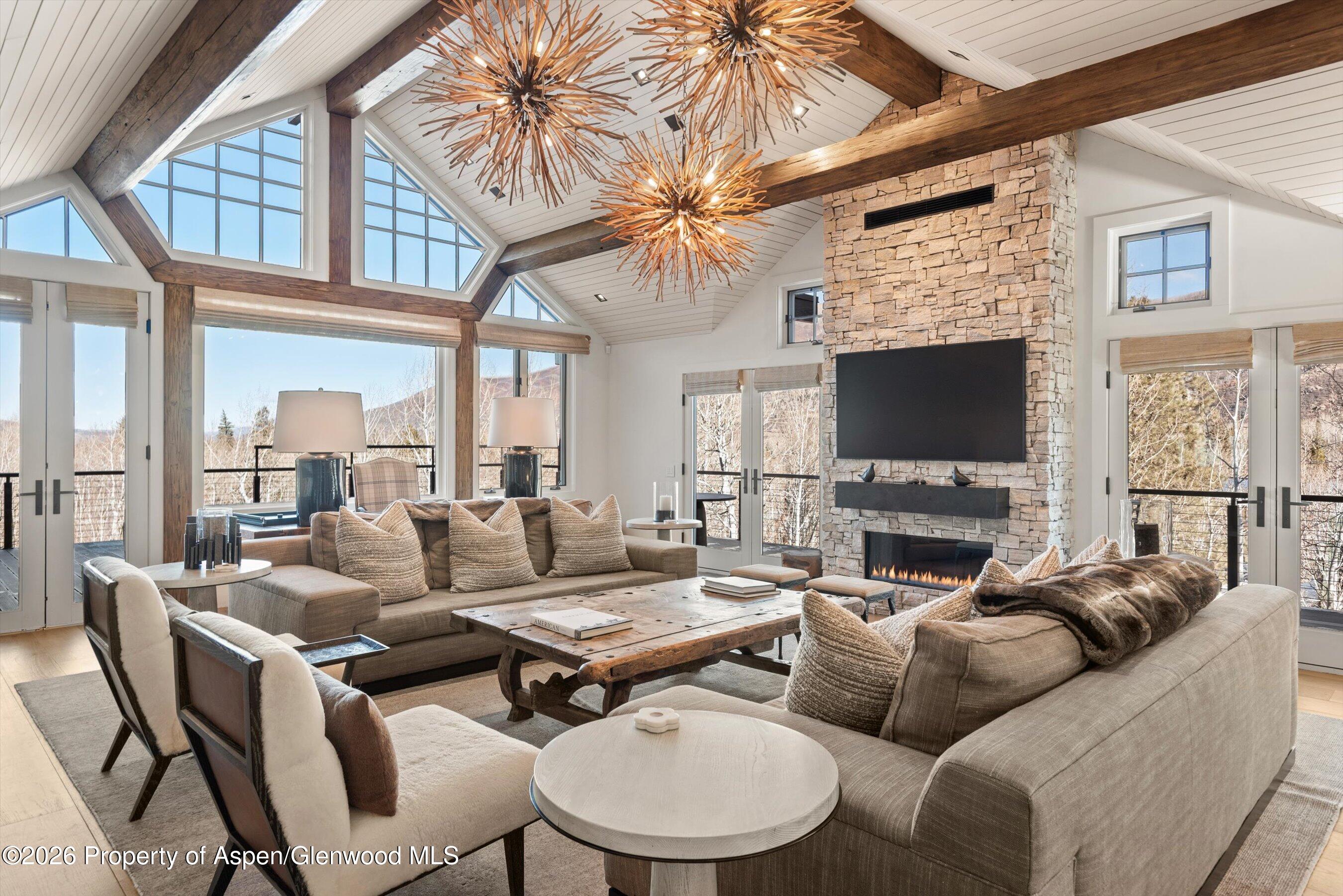 19-1271UteAve_260119013