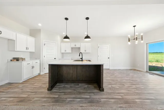 $389,900 | 1552 Farm View, Huntertown, IN 46748