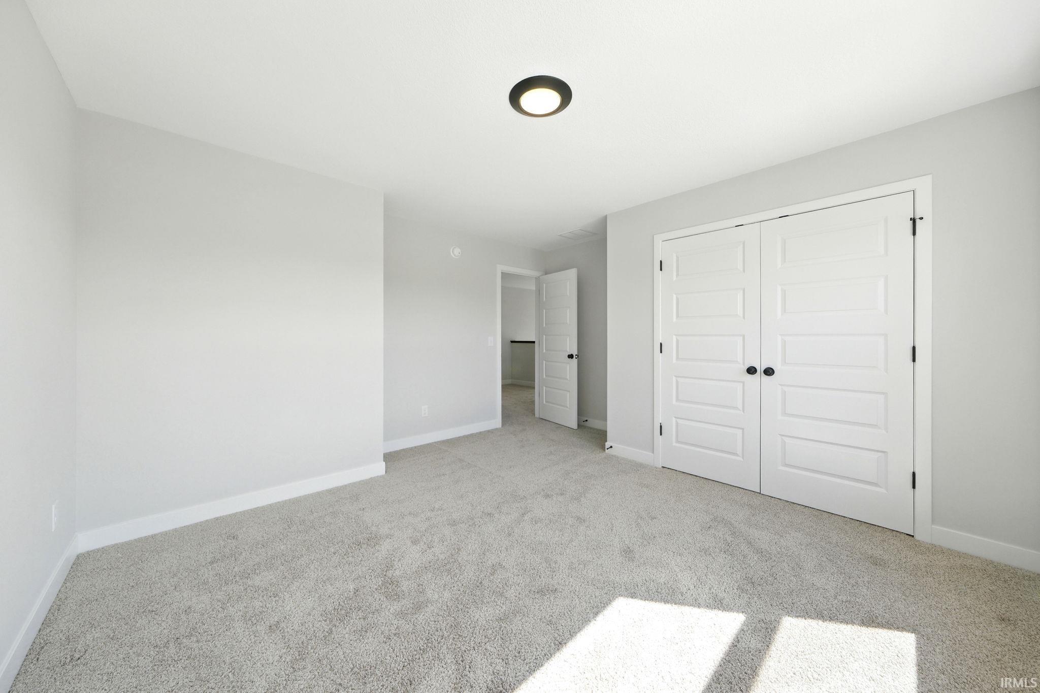 1552 Farm View Huntertown, IN 46748 - Photo 33 of 35