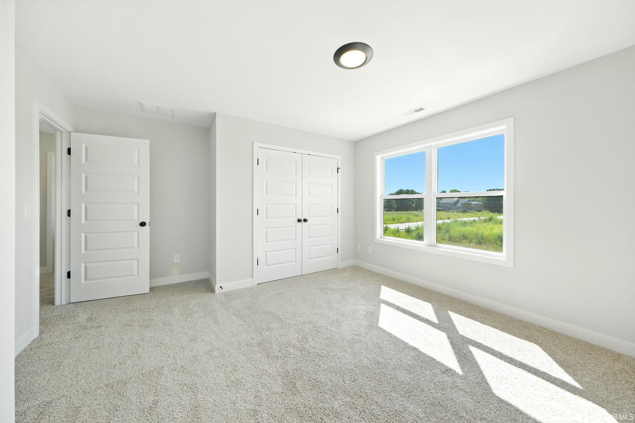 1552 Farm View Huntertown, IN 46748 - Photo 34 of 35