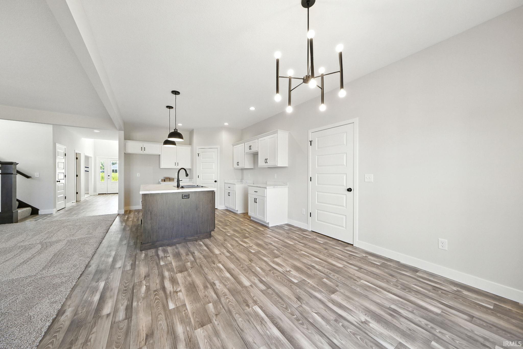 1552 Farm View Huntertown, IN 46748 - Photo 9 of 35