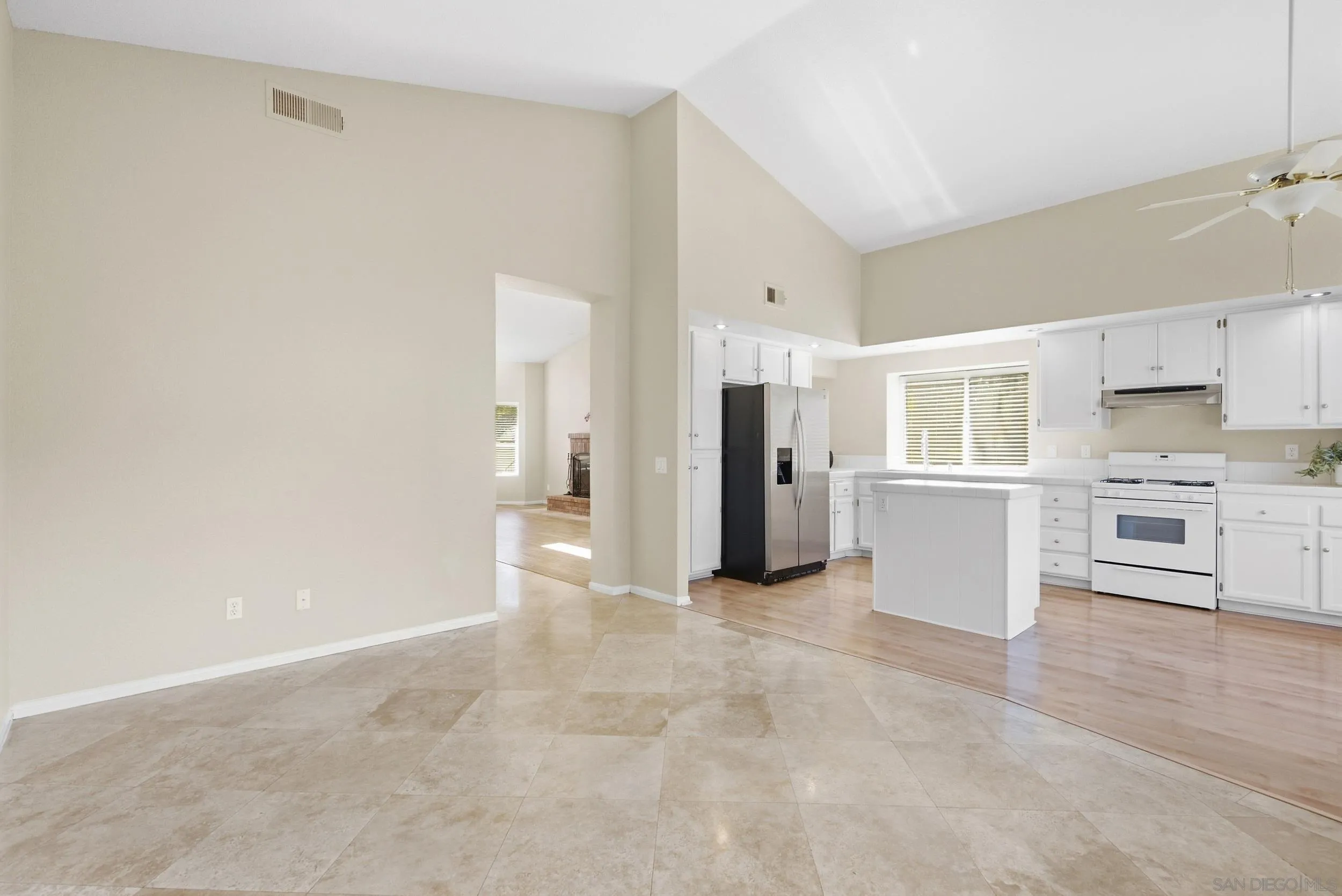 2808 Jed Road Escondido, CA 92027 - Photo 8 of 32 Gallery Image 8