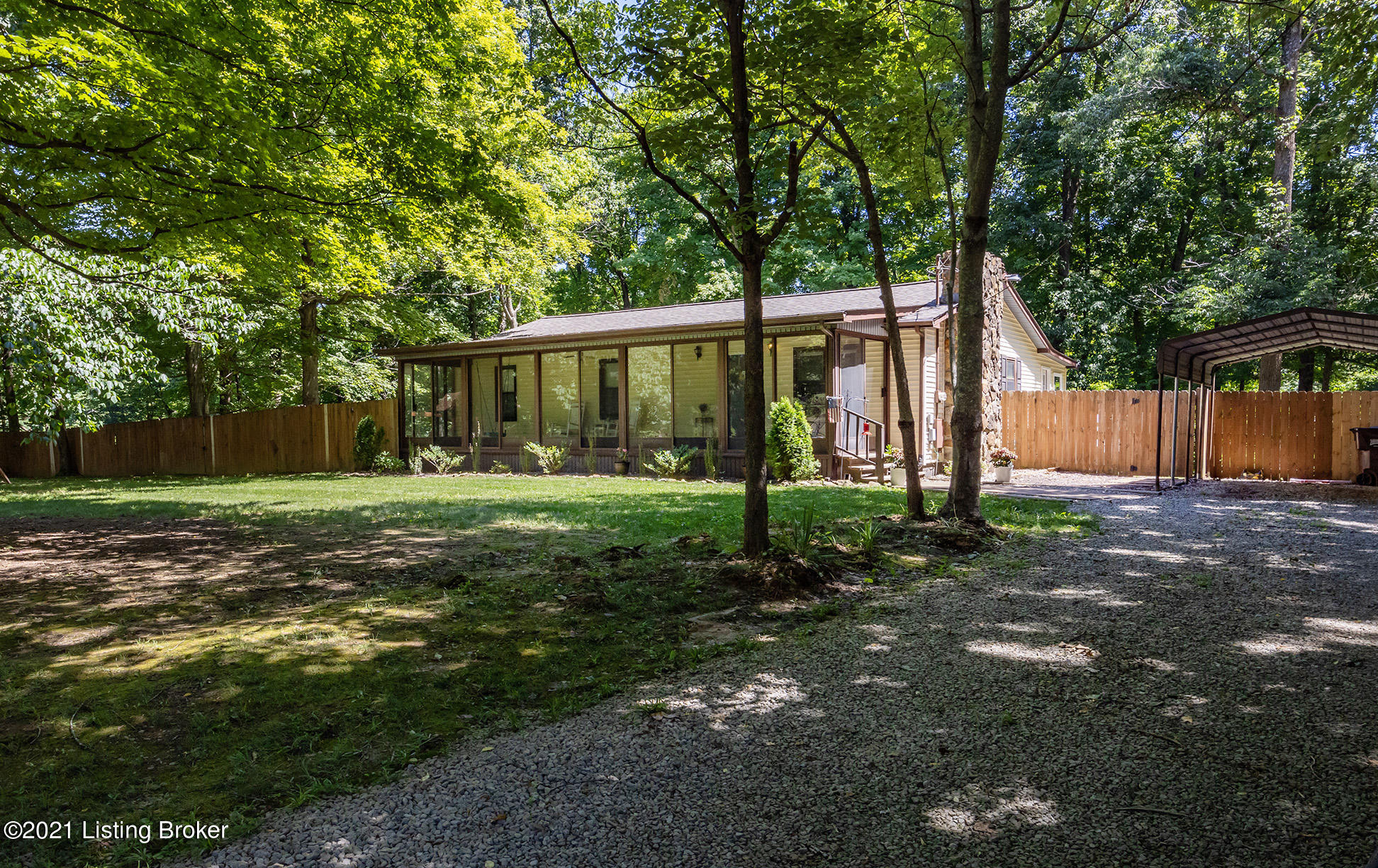 270 East Indian Stone Road Shepherdsville, KY 40165 - Photo 3 of 63 270-E-Indian-Stone-Rd-20210628-003