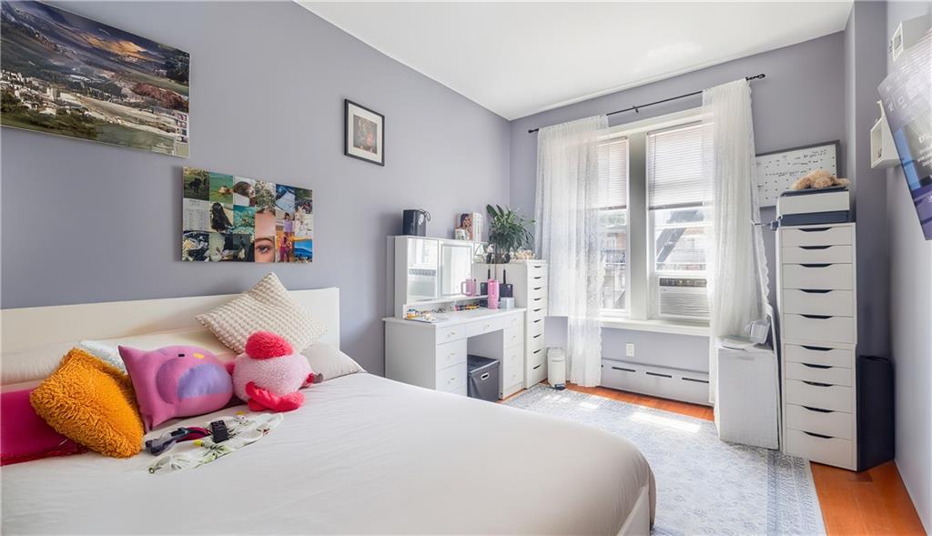 1717 Voorhies Avenue Brooklyn, NY 11235 - Photo 6 of 23