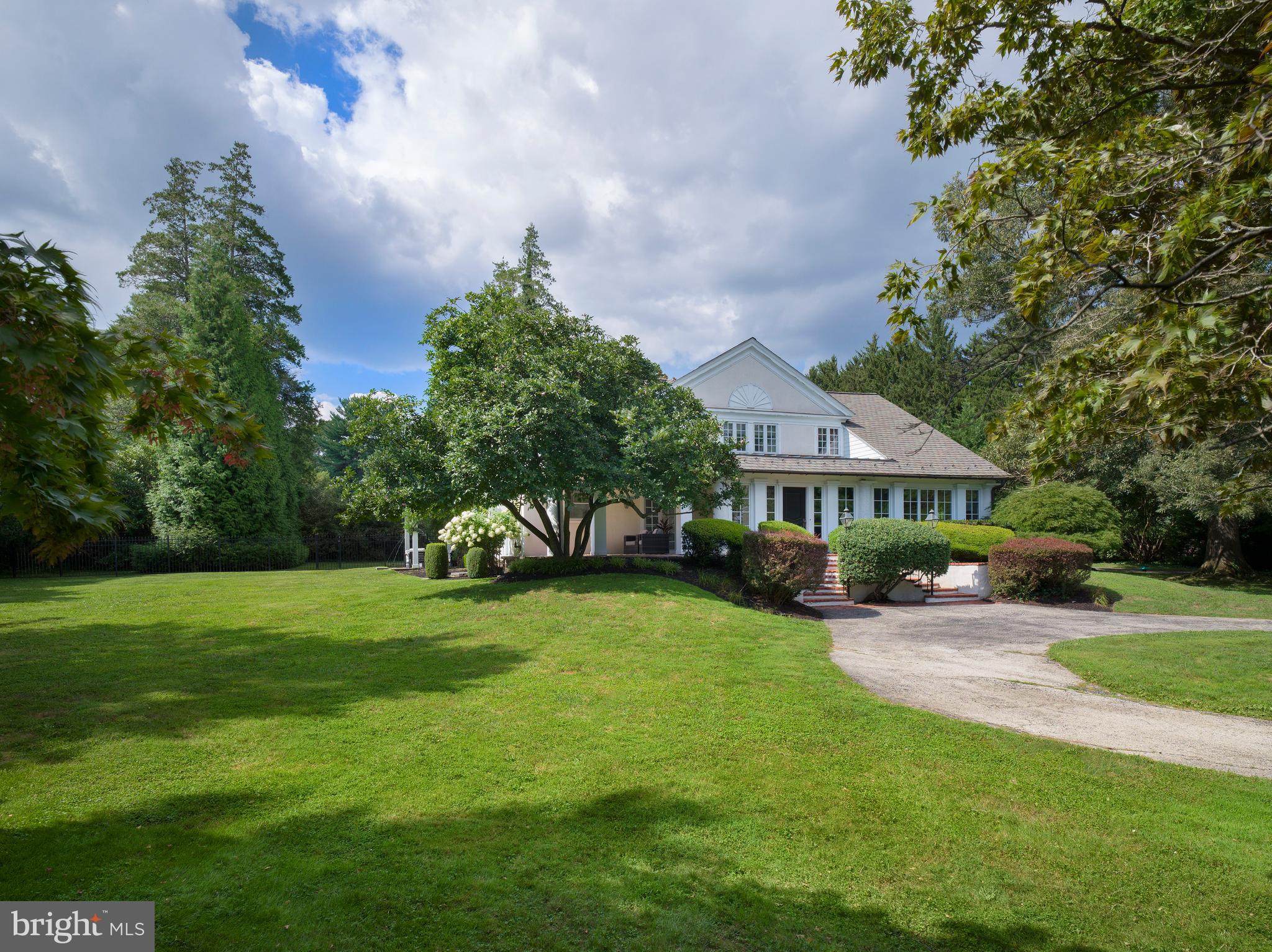 1518 Old Gulph Road Villanova, PA 19085 - Photo 3 of 72