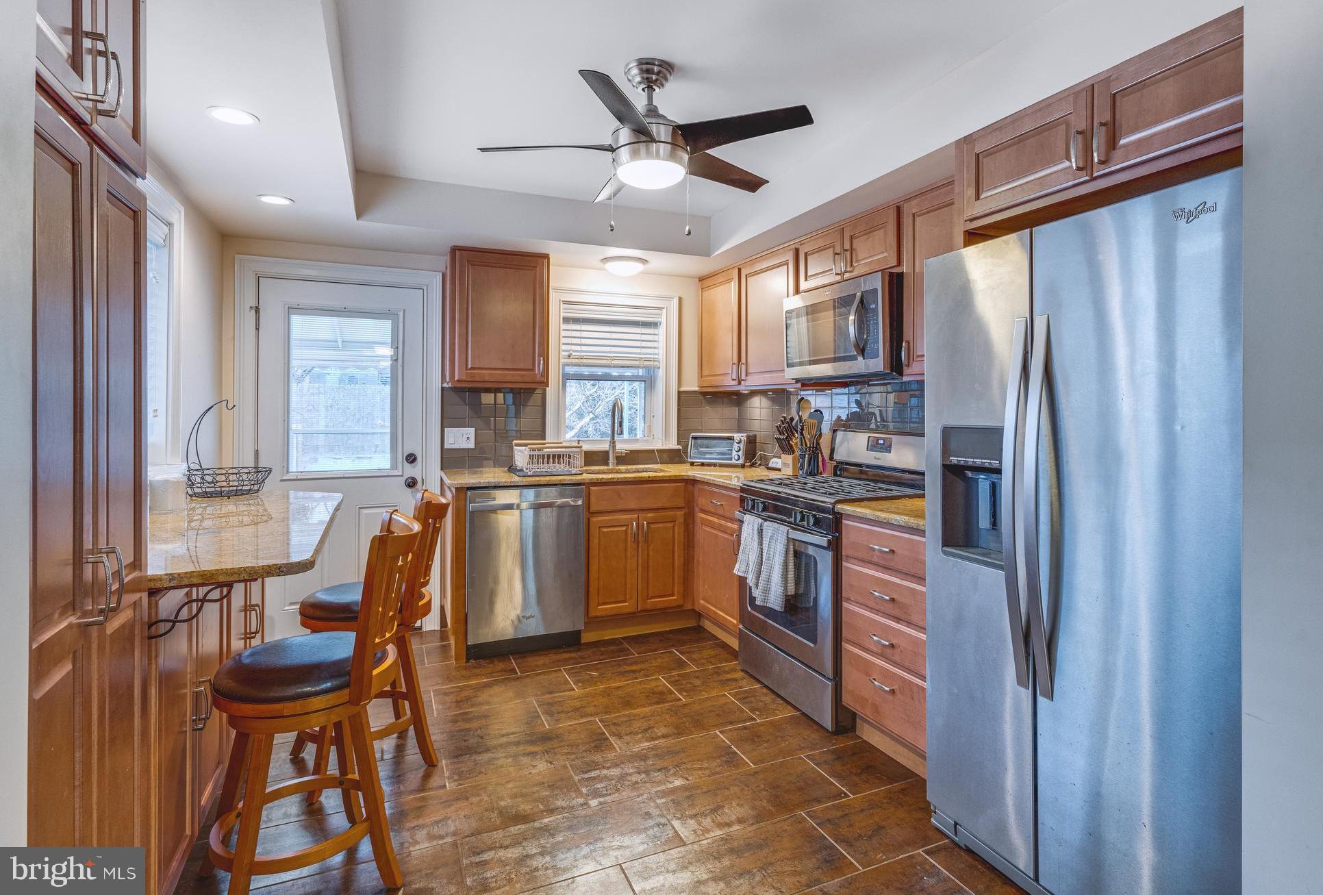 464 Ripka Street Philadelphia, PA 19128 - Photo 10 of 15