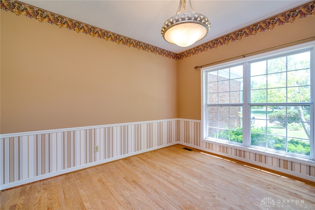120 Reed Road Springboro, OH 45066 - Photo 5 of 39