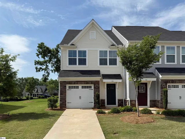 $1,640 | 1 McGuires Place, Simpsonville, SC 29680