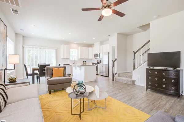 $1,850 | 1 McGuires Place, Simpsonville, SC 29680