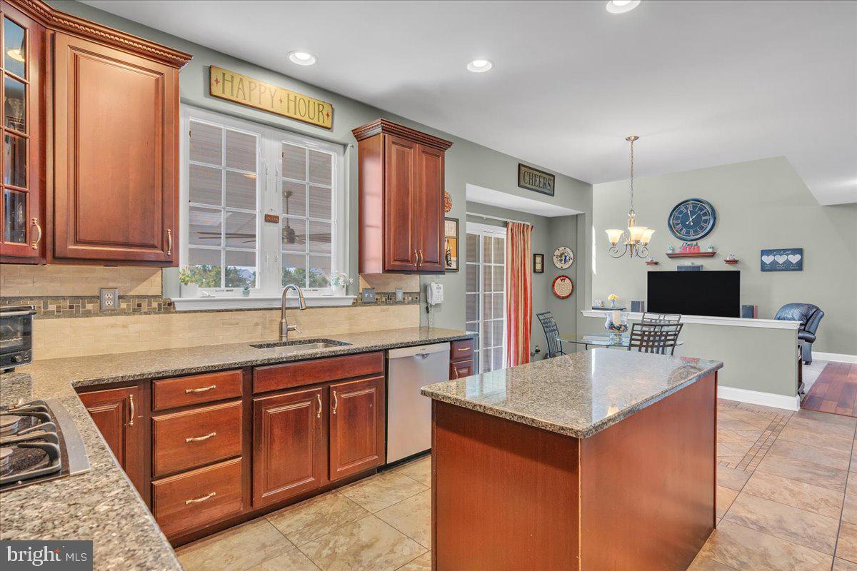 302 Rabbit Court Mullica Hill, NJ 08062 - Photo 23 of 70