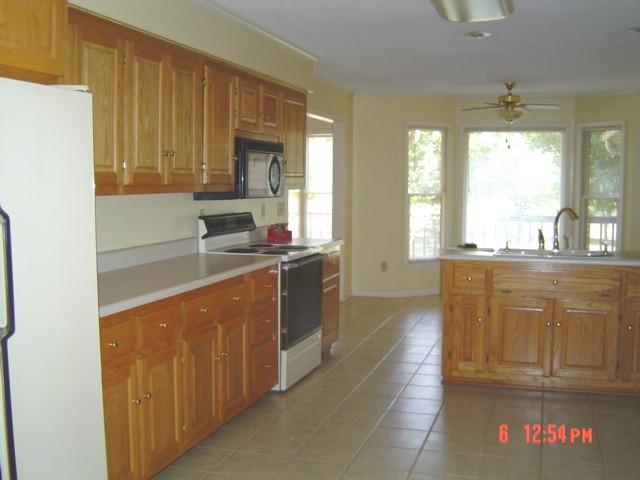 113 Regency Circle Anderson, SC 29625 - Photo 5 of 10 Gallery Image 5