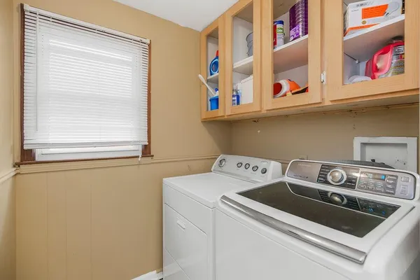 $365,000 | 8709 Antioch Road, Overland Park, KS 66212