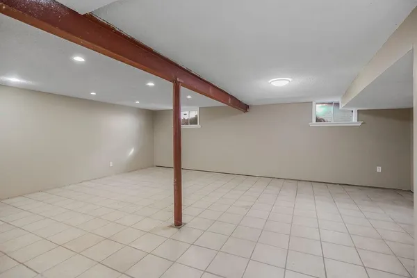 $365,000 | 8709 Antioch Road, Overland Park, KS 66212