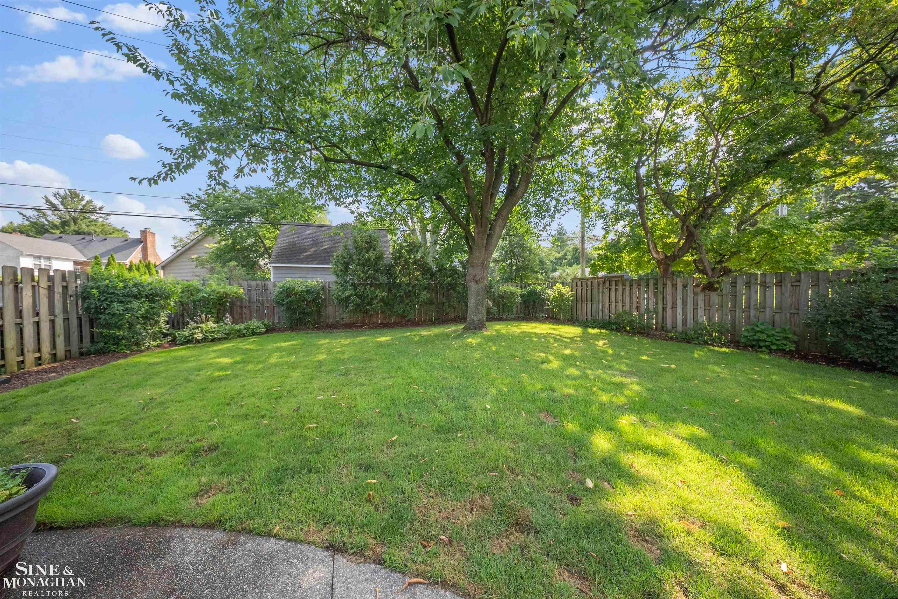 662 Lincoln Road Grosse Pointe, MI 48230 - Photo 54 of 60 Gallery Image 54