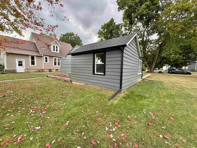 $120,000 | 503 South 3rd Street, Oregon, IL 61061