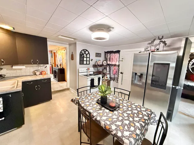 $120,000 | 503 South 3rd Street, Oregon, IL 61061