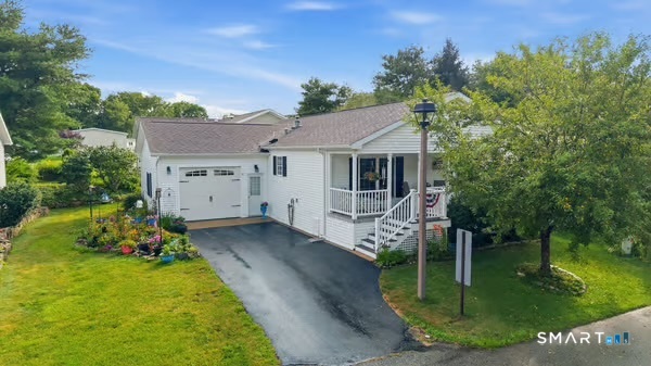 11 Cliff Road Ledyard, CT 06339 - Photo 2 of 36 Gallery Image 2