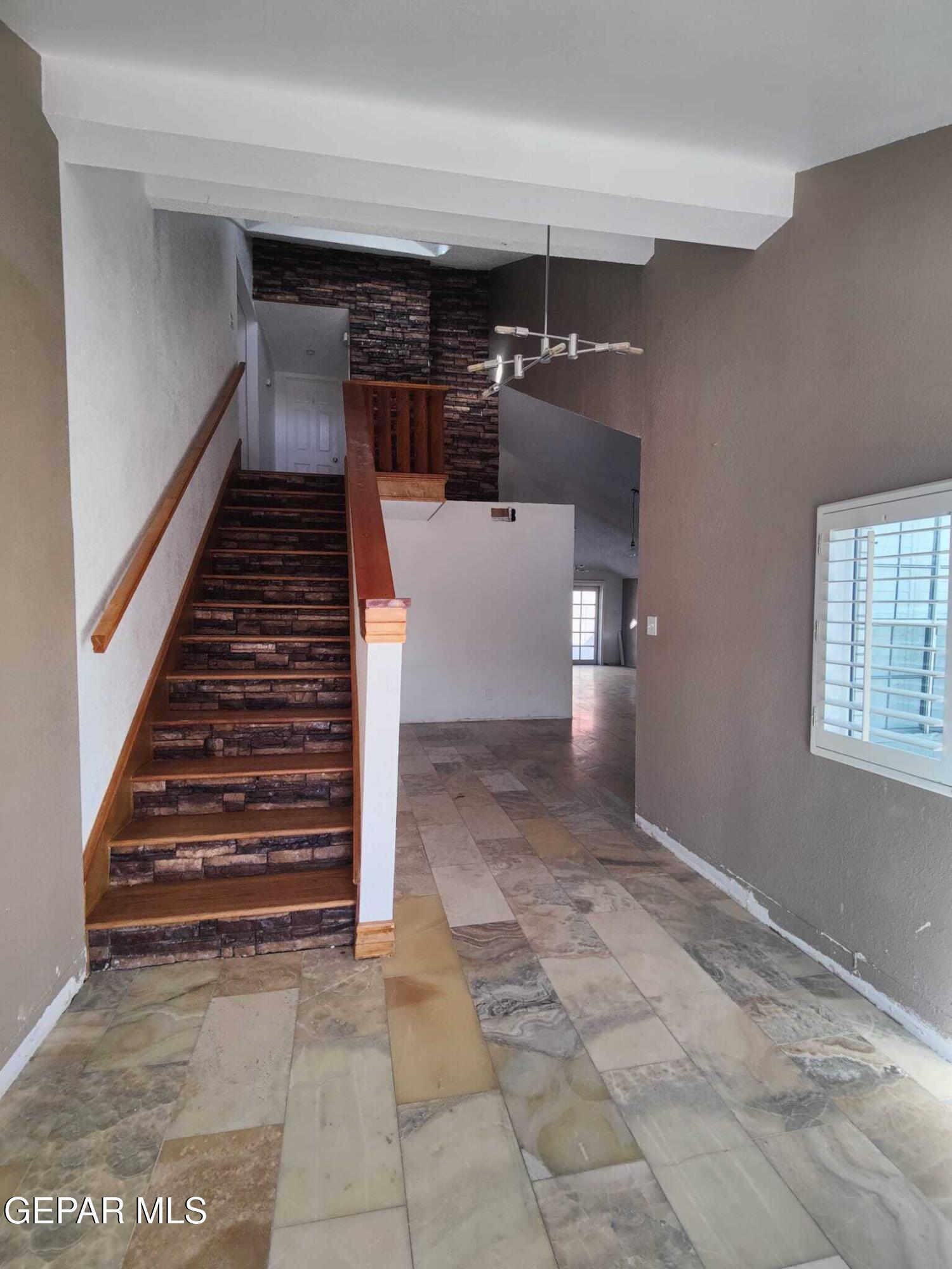 1639 Brian Ray Circle El Paso, TX 79936 - Photo 17 of 52 a view of entryway and hall