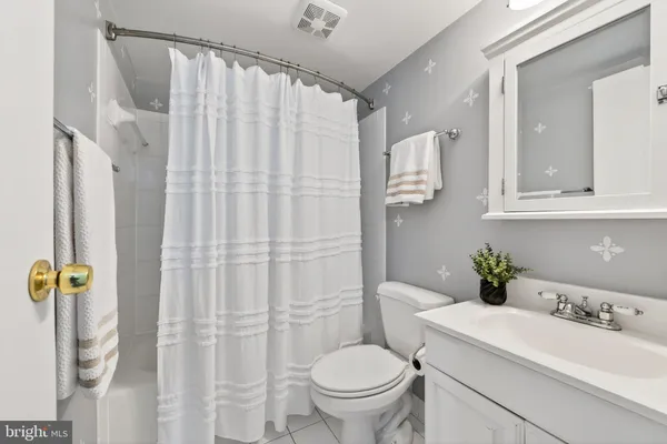 $355,000 | 11735 Ledura Court, Unit T1, Reston, VA 20191