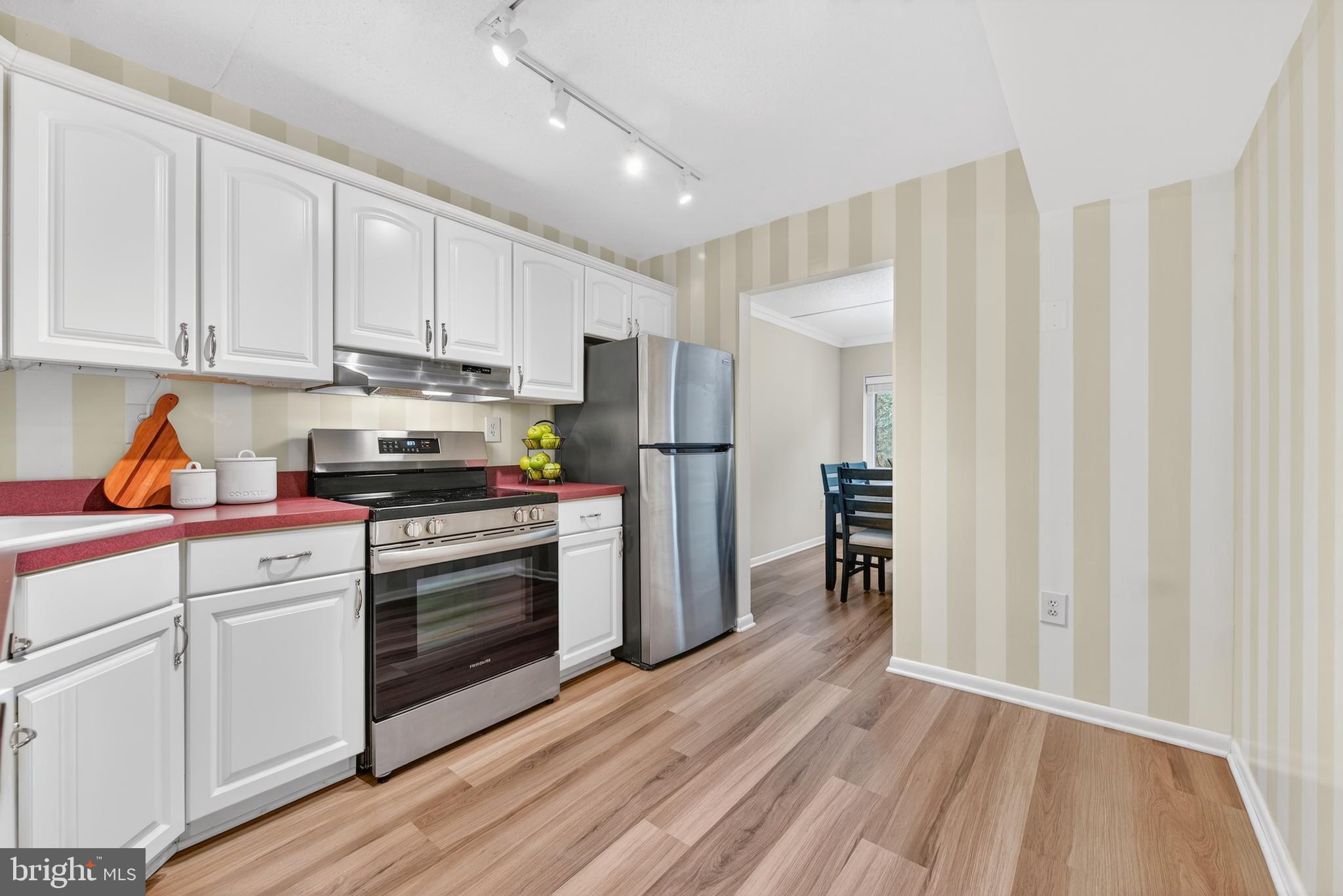 11735 Ledura Court, Unit T1 Reston, VA 20191 - Photo 8 of 25