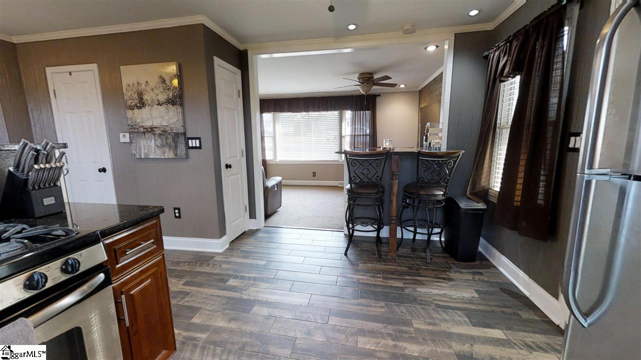 3011 Cambridge Road Anderson, SC 29625 - Photo 16 of 30