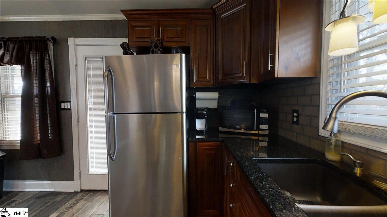 3011 Cambridge Road Anderson, SC 29625 - Photo 20 of 30