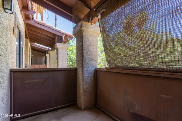$239,999 | 3102 East Clarendon Avenue, Unit 209, Phoenix, AZ 85016