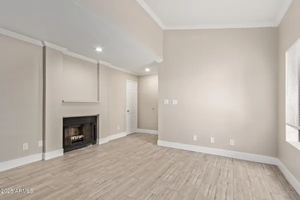 $239,999 | 3102 East Clarendon Avenue, Unit 209, Phoenix, AZ 85016