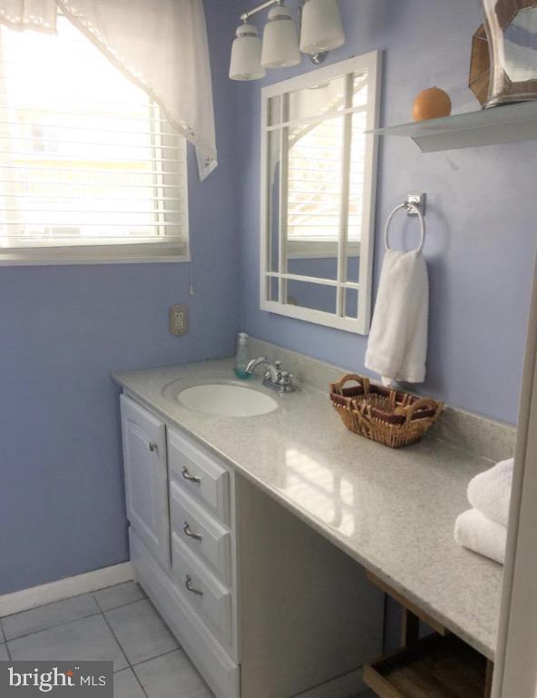 342 Brigade Court, Unit 342 Chesterbrook, PA 19087 - Photo 15 of 16 Full bathroom