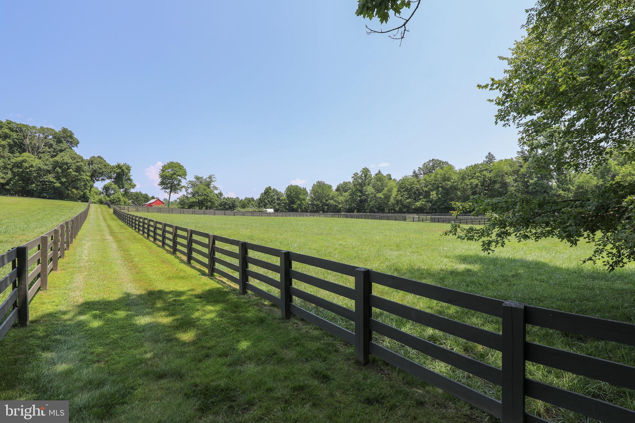6677 Upper York Road New Hope, PA 18938 - Photo 27 of 78