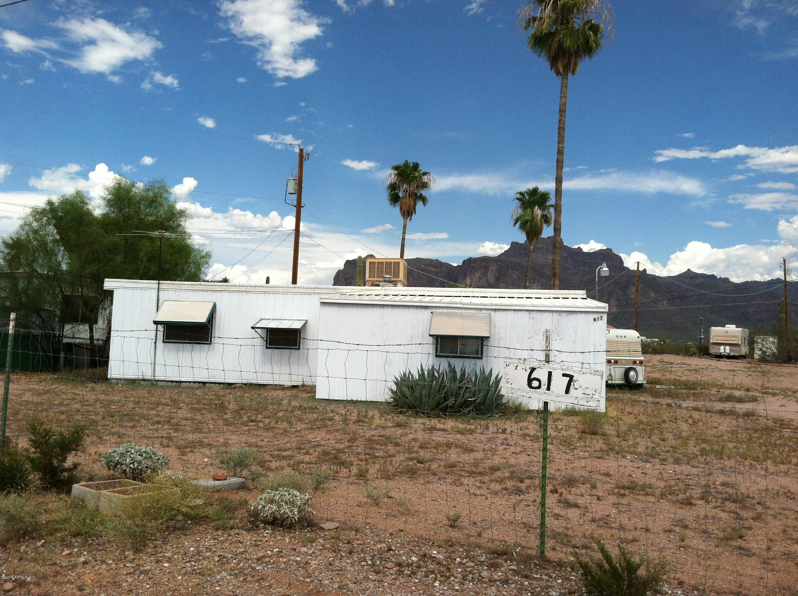 617 North Starr Road Apache Junction, AZ 85119 - Photo 2 of 6 IMG_0688