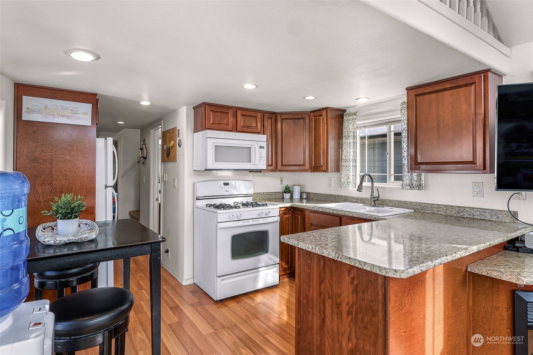 8080 Harborview Road, Unit M183 Blaine, WA 98230 - Photo 7 of 24 Gallery Image 7