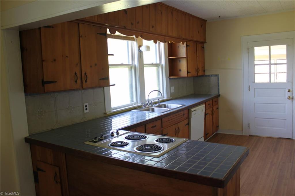 236 Brookfall Dairy Road Elkin, NC 28621 - Photo 8 of 22 Gallery Image 8